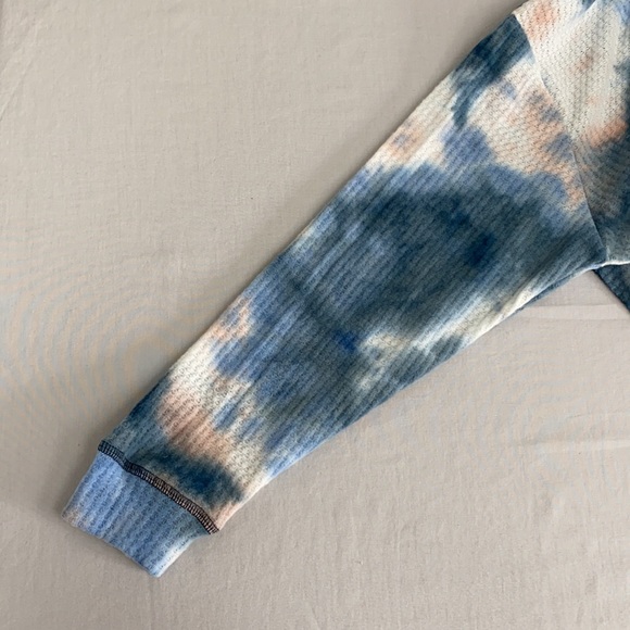 la la land Creative Co. Tie Dye Crop Sweater - Picture 8 of 10